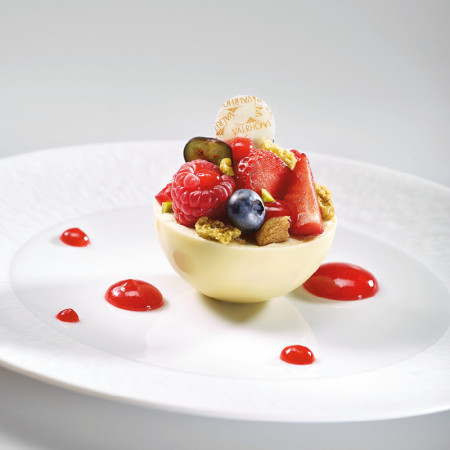 Valrhona White Chocolate Half-Sphere Solstis Shell
