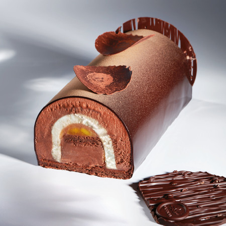 Valrhona Dark Chocolate Couverture Macae 62%