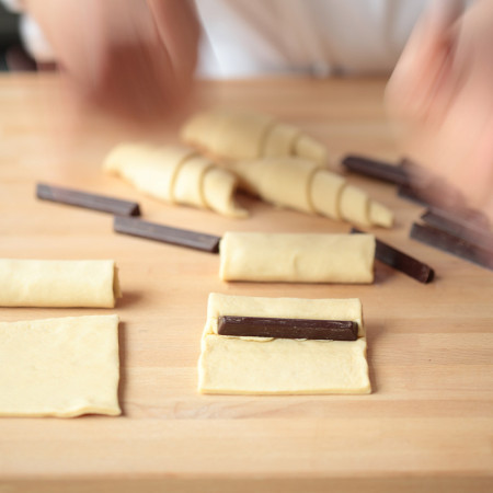 Valrhona Dark Chocolate 8cm Sticks 55%