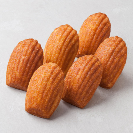 St Michel Strawberry Filled Madeleine