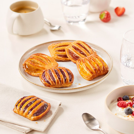 Bridor Frozen Mini Strawberry Lattice