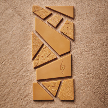 Valrhona Blond Chocolate Bars Dulcey 35%