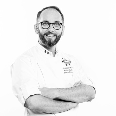 Piping Skills and Textures to Bring Your Pastries to Life with Francois Galtier 18-19.03.26