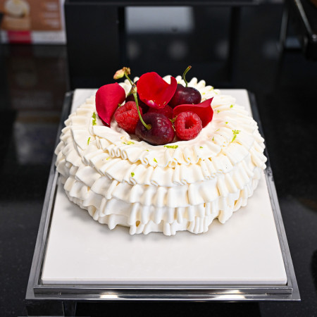 Piping Skills and Textures to Bring Your Pastries to Life with Francois Galtier 18-19.03.26